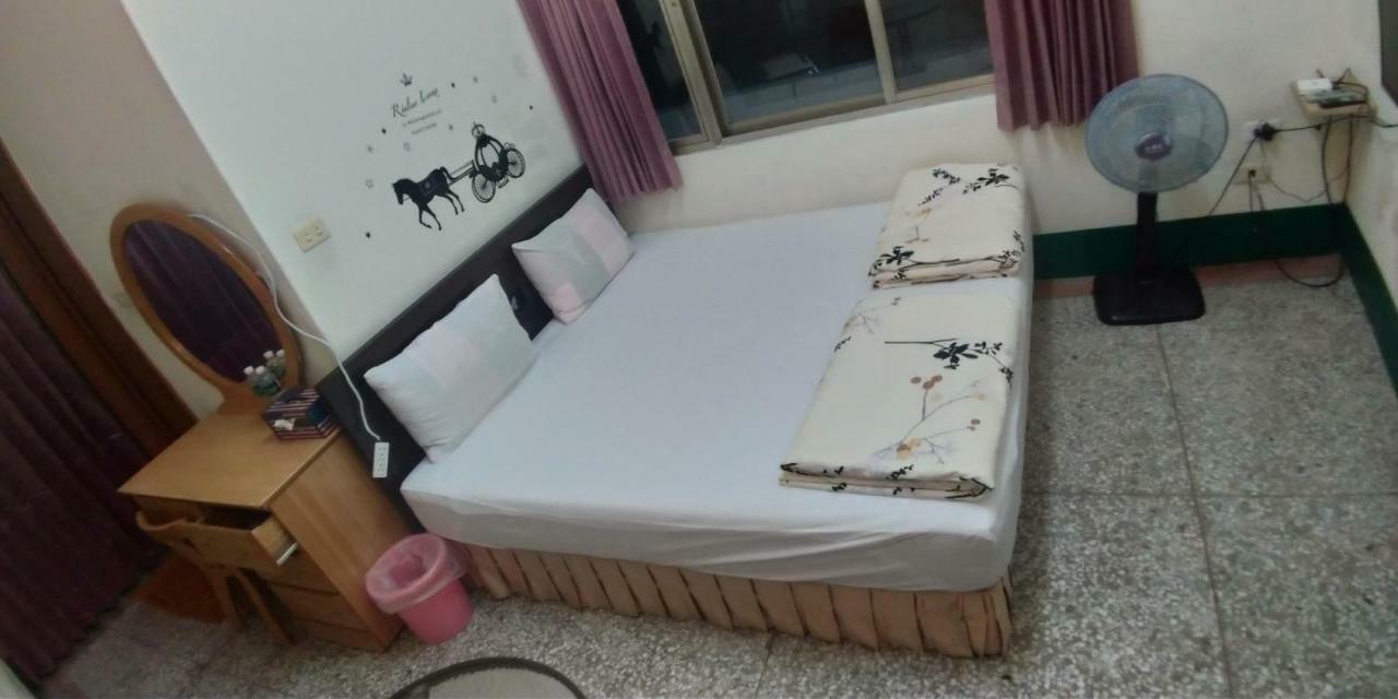Sun Wu Homestay Tavu Kültér fotó